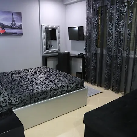 Nomelia Bed & Breakfast Vlorë