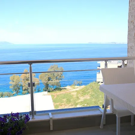 Nomelia Bed & Breakfast Vlorë